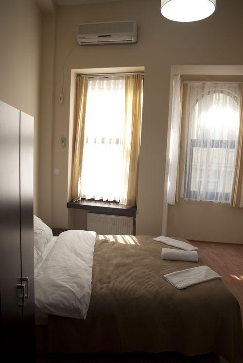 Melek Hotels Pera Istanbul Værelse billede